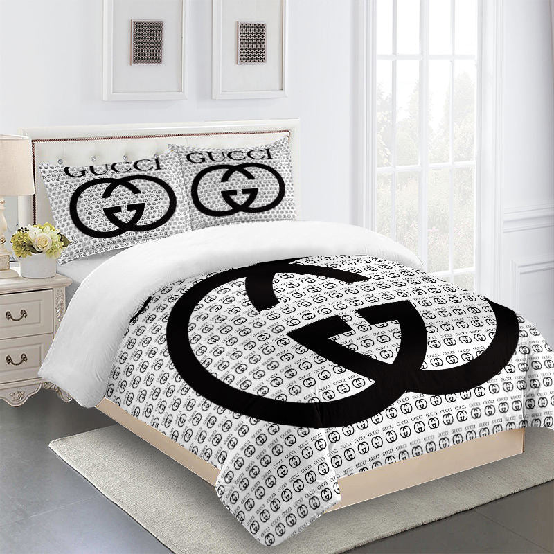 Gucci bedding set